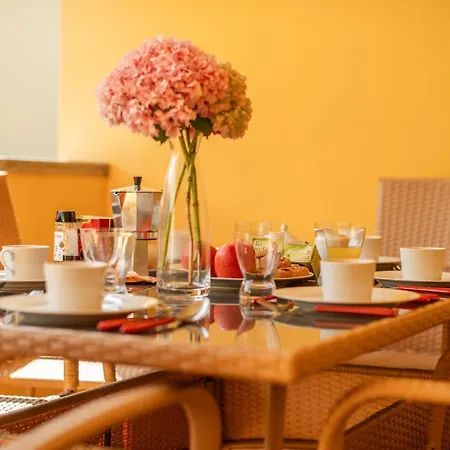 Casa Vacacional Maldivas De Llanes * Posada De Llanes