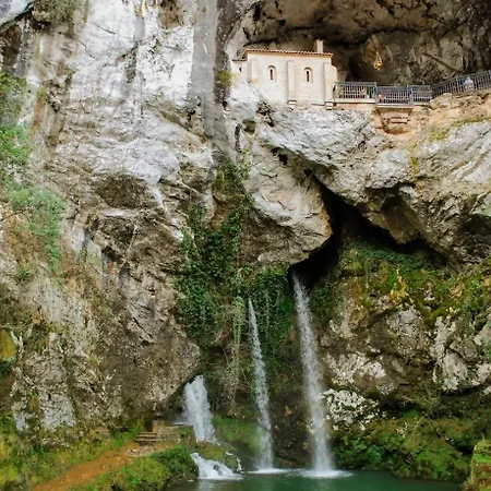 Casa Vacacional Maldivas De Llanes * Posada De Llanes